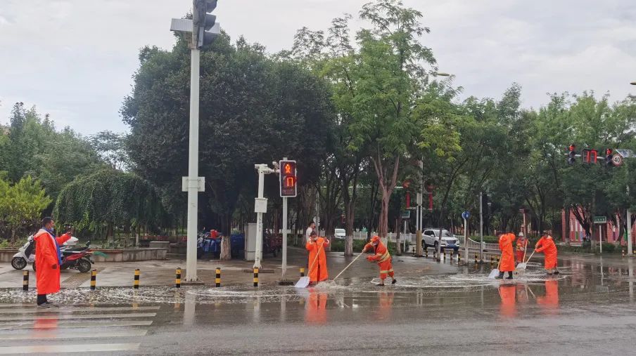 雨后大清洁  城市展新颜